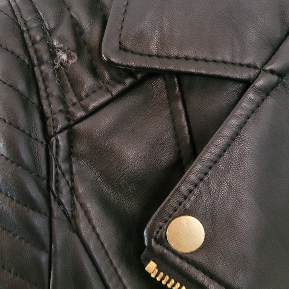 3/30$🎉SALE!!!🎉 H&M Detachable Faux-fur Moto Jacket (H&M)🏍😍 - Picture 5 of 7